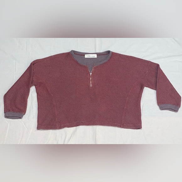 Vintage Havana Textured Raspberry and Charcoal Zip Neck Top - Picture 7 of 14